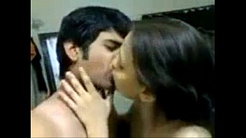 Indian Kisser Sonia Bhabhi und Sunny
