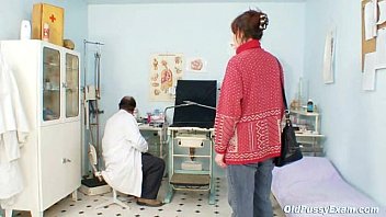 Unpretty mature wife at pervy gyno doctor