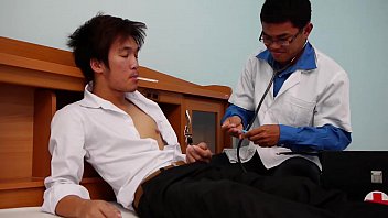 Kinky Medical Fetish Asiáticos Arthur y Jonas