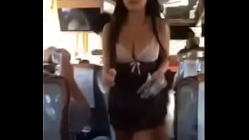 Hot girl show ass on bus - taiwancamgirls.com