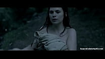 Hayley Atwell em The Pillars the Earth 2010