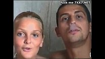 Casal russo tira seu sexo diante das câmeras