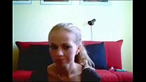 Masturbating Blonde Webcam Whore Playing
