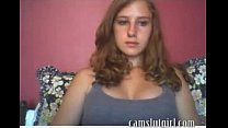 Beautiful webcam girl shows her very nice ass