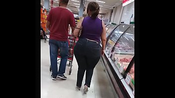 crown tail of tight jeans on the market - milf tight jeans