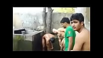 горячая индийская ванна гей