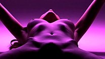 Bellezza illuminata - Video musicale erotico