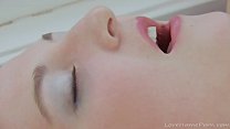 Mid-day masturbation with a beauty in stockings