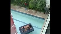 Hardsex na piscina