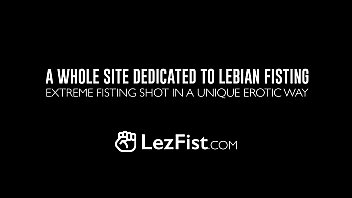 lezfist-23-8-217-video-foxie-t-lucia-denvile-72p-1