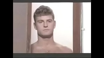 Scena gay del film "Onda Nova" del 1983 (Brasile)