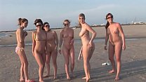 Ataque de boob na praia - IcePornHub.co
