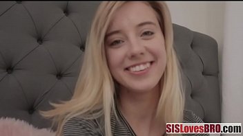 Young Stepsis Conv faz pornografia com ela - Haley Reed | SisLovesBro