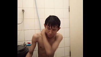 Skinny Dark Skinned Asian Teen Boy College Student Clean his Uncut Cock while Taking Shower