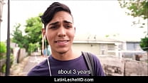 Straight Latino Boy fa sesso con Stranger For Money Outdoors per comprare regali per la sua ragazza POV