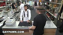 GAY PAWN - Broke Ass Dude mit schlechtem Kredit betritt meinen Laden auf der Suche nach Hilfe