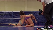 Flexing lesbian wrestlers go down