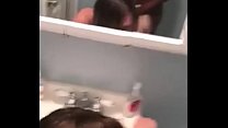 Юная блондинка из Нэшвилла занимается сексом в ванне