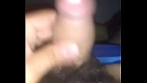 Jorge se masturba en su cuarto