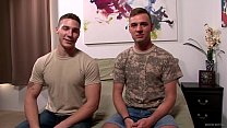 ActiveDuty - Los amigos del ejército se masturban y se follan a pelo