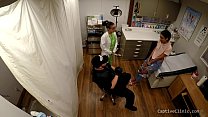 シカゴ警察がブラックサイト尋問センターで尋問囚人を捕まえた-秘密尋問センタージャッキー・ベインクリップ1 / 5CaptiveClinic.comユニークな医療フェチ映画