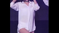 Compte public [喵泡] Groupe de filles sud-coréennes blanches sexy danse chaude ultra-courte Zhu Minxi version gros plan