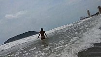 culona en la playa de mazatlan
