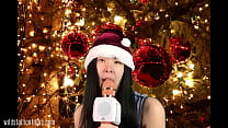 Alexandria Wu spielt in der Sexy ASMR Christmas Edition