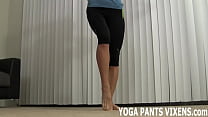 Jerk off and shoot your cum all over my yoga pants JOI
