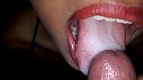 My girlfriend is addicted, she paints matte red lips, she sucks my cock and I come in her mouth