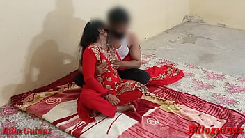 Femme indienne nouvellement mariée enculée par son petit ami pour la première fois dans le sexe anal en clair audio hindi