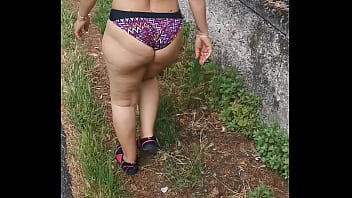 My sister in law from the beach to her house to masturbate in the shower I put her live she makes 2 cum while I cum on her face
