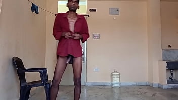 Rajesh Playboy 993 vídeo mais longo de masturbação e gozada no banheiro