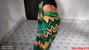 Sesso con una mamma matura indiana Green Saree in Fivester Hotel (Video ufficiale di Localsex31)