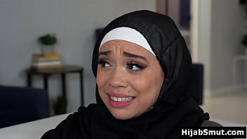 Erster Sex für muslimischen Stiefbruder und Stiefschwester
