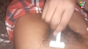 She Shaved The Hairs On My Dick Use Water To Wash It Then Suck It Up