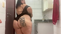 I went into the bathroom with everyone else in the house and cum on the bathroom floor with my huge dildo -Mary Jhuana