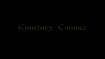 Courtney Cummz si confessa nel Gloryhole