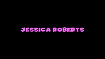 Jessica Roberts est une brune entièrement naturelle avec une grosse croupe et de gros seins qui avait envie d'une bonne baise bien dure !