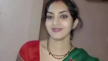 Une fille chaude indienne rencontre son petit ami universitaire dans un café et profite d'un moment de sexe en audio hindi, nouvelle star du porno indienne