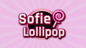 Sofie Lollipop chama amiga gostosa e o namorado dotado para um menage no motel... será que ele curtiu comer as duas no pelo até dar leitinho no cuzinho??