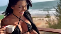 Hot brunette had sex with a tattooed boy she met at the beach house - Drii Cordeiro
