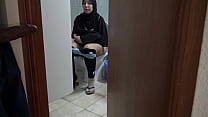 Unfaithful muslim wife cheats with her colleagues big black cock