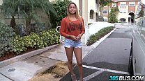 Gulliana Alexis ist erst 18 Jahre alt und dreht gerade ihren ersten Porno 1.1