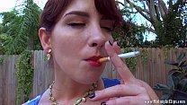 2 сексуальные курильщицы, Bailey Paige, Sarah Diavola